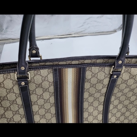 ****SOLD*****GUCCI oversized tote. - Picture 3 of 9